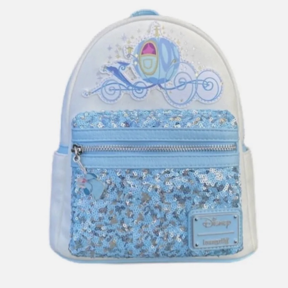 Cinderella’s Magical Carriage Princess Coach Loungefly NWT